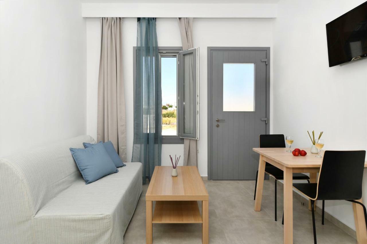 Harmony Apartments Náousa Eksteriør billede