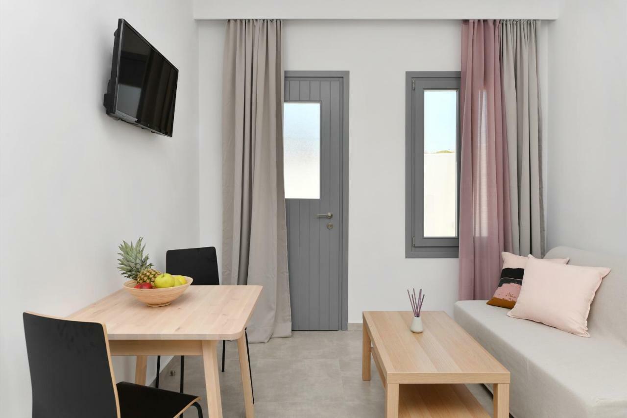 Harmony Apartments Náousa Eksteriør billede